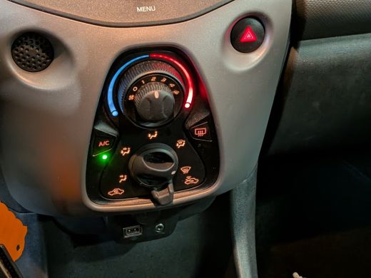 Peugeot 108 1.0 e-VTi Active | Airco | Mistlampen | Elec. pakket | Bluetooth | Privacy Glass | Airco | Mistla... ActivLease financial lease