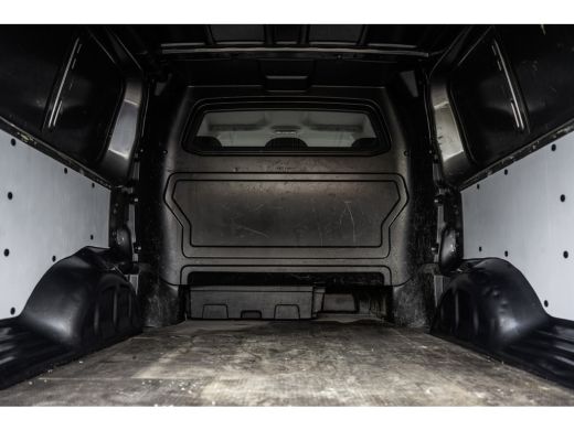 Peugeot Expert 2.0 BlueHDI 122PK | L3H1 | DC | Xenon | Automaat | Schakelflippers | Carplay | Camera | 5-Persoon ActivLease financial lease