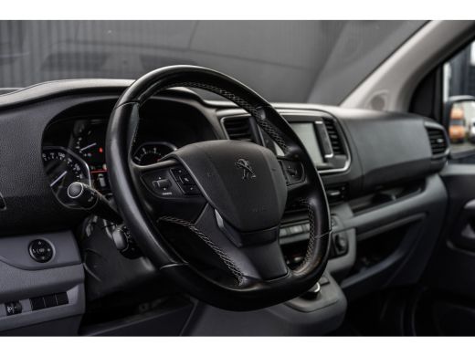 Peugeot Expert 2.0 BlueHDI 122PK | L3H1 | DC | Xenon | Automaat | Schakelflippers | Carplay | Camera | 5-Persoon ActivLease financial lease