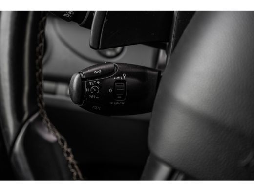 Peugeot Expert 2.0 BlueHDI 122PK | L3H1 | DC | Xenon | Automaat | Schakelflippers | Carplay | Camera | 5-Persoon ActivLease financial lease