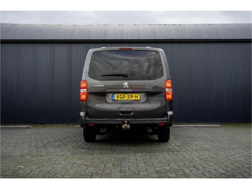 Peugeot Expert 2.0 BlueHDI 122PK | L3H1 | DC | Xenon | Automaat | Schakelflippers | Carplay | Camera | 5-Persoon ActivLease financial lease
