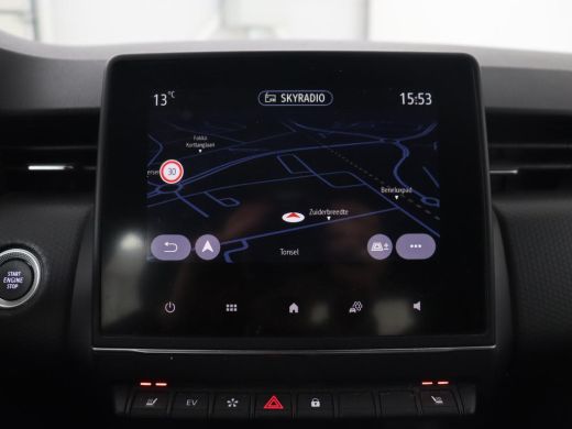 Renault Clio 1.6 E-Tech Hybrid 140 Intens | Stoelverwarming | Camera | Carplay | Stuurverwarming | Half leder ... ActivLease financial lease