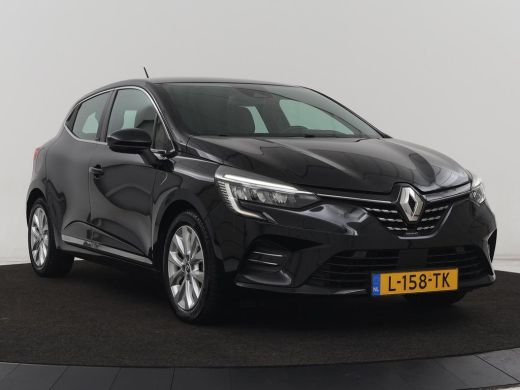 Renault Clio 1.6 E-Tech Hybrid 140 Intens | Stoelverwarming | Camera | Carplay | Stuurverwarming | Half leder ... ActivLease financial lease