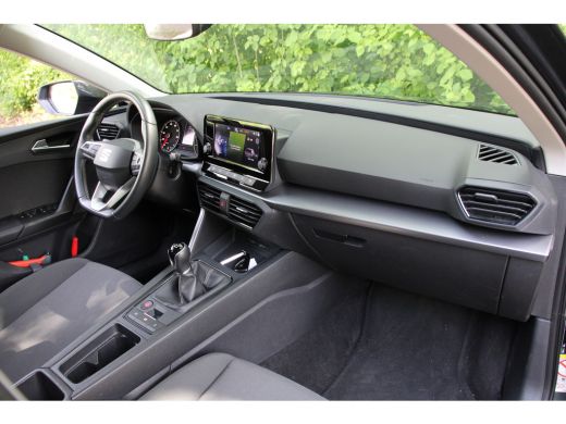 Seat Leon 1.0 TSI REFERENCE | NL-AUTO! | DEALER OH | CRUISE CONTROL | LANE ASSIST | CLIMA | NAVI KEYLESS ST... ActivLease financial lease