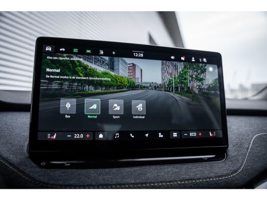 Skoda Elroq Business Edition, Broekhuis Black Edition | Cruise control met speedlimiter | Driving mode select... ActivLease financial lease