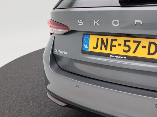 Skoda Octavia Combi 1.5 TSi 150 Pk Automaat Business Edition | Adaptive Cruise | CarPlay | Navigatie | Stoelver... ActivLease financial lease