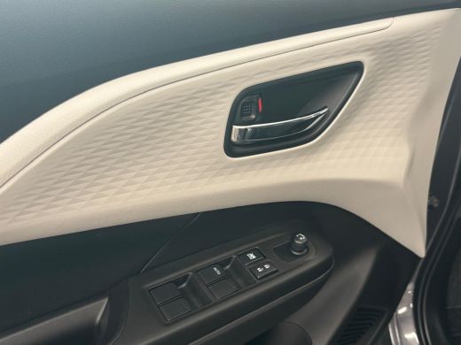 Suzuki Swift 1.2 Select Smart Hybrid | Achteruitrijcamera | Airco | Apple Carplay/Android Auto|telefoonintegra... ActivLease financial lease