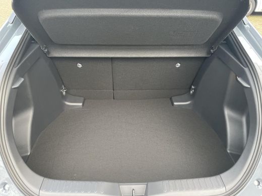 Toyota C-HR 1.8 Hybrid 140 Dynamic ActivLease financial lease