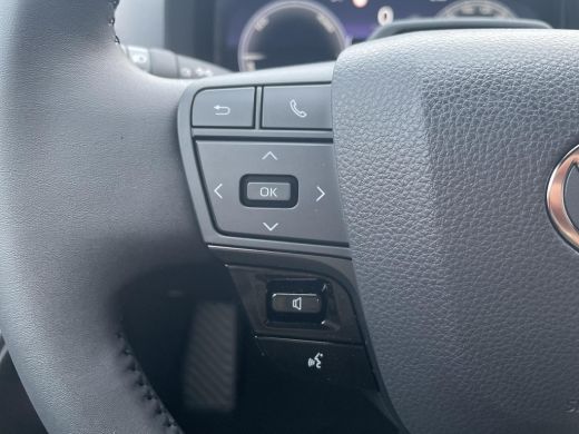 Toyota C-HR 1.8 Hybrid 140 Dynamic ActivLease financial lease