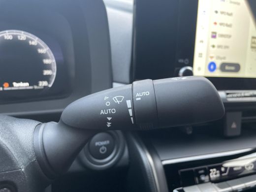 Toyota C-HR 1.8 Hybrid 140 Dynamic ActivLease financial lease