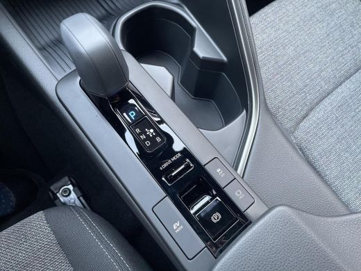 Toyota C-HR 1.8 Hybrid 140 Dynamic ActivLease financial lease