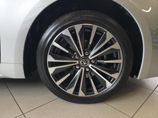 Toyota Corolla Touring Sports Hybrid 140 Dynamic | Apple CarPlay | Parkeersensoren | NL Auto | Rijklaarprijs incl. garantie | ActivLease financial lease