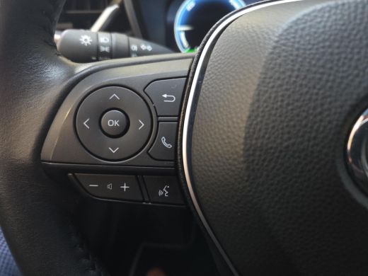 Toyota Corolla Touring Sports Hybrid 140 Dynamic | Apple CarPlay | Parkeersensoren | NL Auto | Rijklaarprijs incl. garantie | ActivLease financial lease