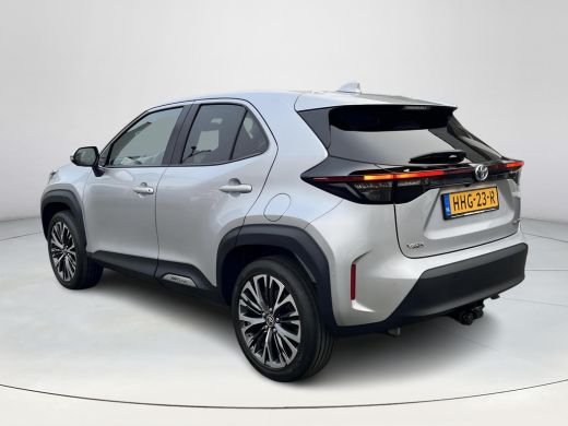 Toyota Yaris Cross 1.5 Hybrid Executive | Trekhaak | Panoramadak | Stoel- + stuurverwarming | Camera's rondom | ActivLease financial lease