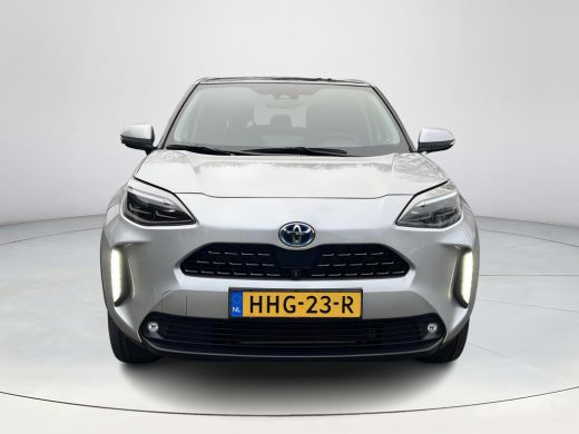 Toyota Yaris Cross 1.5 Hybrid Executive | Trekhaak | Panoramadak | Stoel- + stuurverwarming | Camera's rondom | ActivLease financial lease