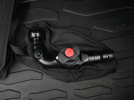 Volkswagen ID.3 First 58 kWh Trekhaak Navigatie Stoel/Stuurverwarming Carplay Acc Pdc Argon ActivLease financial lease