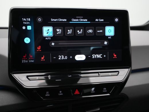 Volkswagen ID.3 First 58 kWh Trekhaak Navigatie Stoel/Stuurverwarming Carplay Acc Pdc Argon ActivLease financial lease