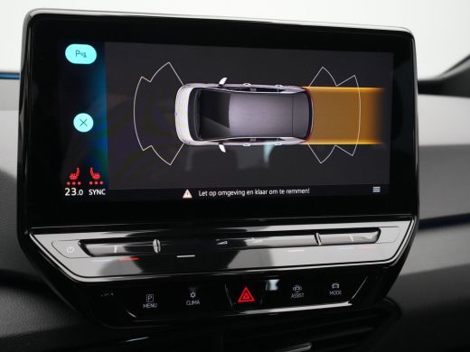 Volkswagen ID.3 First 58 kWh Trekhaak Navigatie Stoel/Stuurverwarming Carplay Acc Pdc Argon ActivLease financial lease