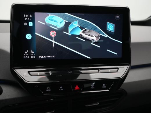 Volkswagen ID.3 First 58 kWh Trekhaak Navigatie Stoel/Stuurverwarming Carplay Acc Pdc Argon ActivLease financial lease