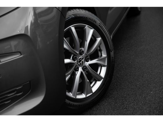 Volkswagen Multivan 1.4 eHybrid L2H1 Life | 7- Persoons | Camnera | 18" | Multifunctionele Tafel ActivLease financial lease