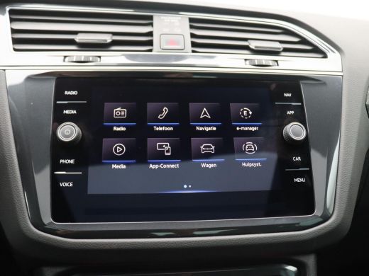 Volkswagen Tiguan 1.4 TSI eHybrid R-Line Business+ 245PK DSG Pano-Schuifdak, SOH 86%, Trekhaak, Leder, Memorystoel,... ActivLease financial lease