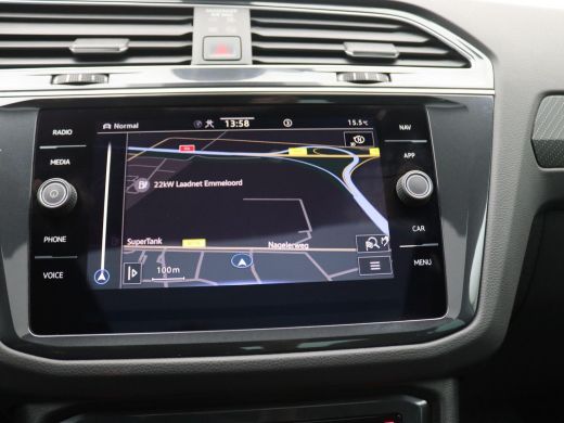 Volkswagen Tiguan 1.4 TSI eHybrid R-Line Business+ 245PK DSG Pano-Schuifdak, SOH 86%, Trekhaak, Leder, Memorystoel,... ActivLease financial lease