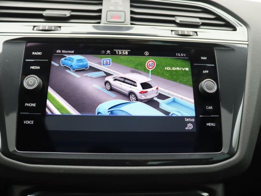 Volkswagen Tiguan 1.4 TSI eHybrid R-Line Business+ 245PK DSG Pano-Schuifdak, SOH 86%, Trekhaak, Leder, Memorystoel,... ActivLease financial lease