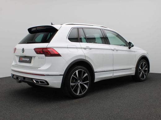 Volkswagen Tiguan 1.4 TSI eHybrid R-Line Business+ 245PK DSG Pano-Schuifdak, SOH 86%, Trekhaak, Leder, Memorystoel,... ActivLease financial lease