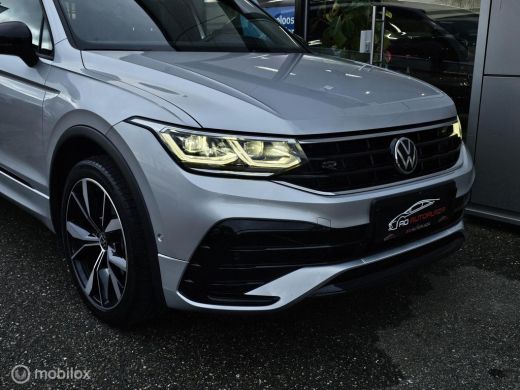 Volkswagen Tiguan 1.4 TSI eHybrid R-Line Panorama/Black style/360/HUD/Memory ActivLease financial lease