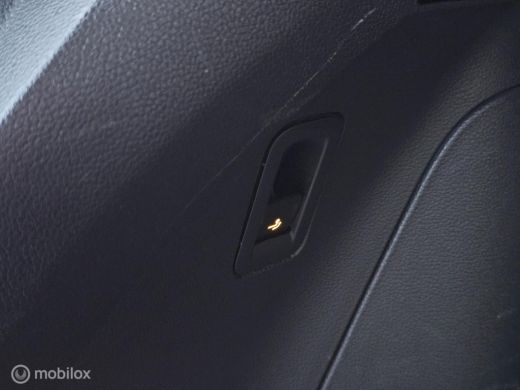 Volkswagen Tiguan 1.4 TSI eHybrid R-Line Panorama/Black style/360/HUD/Memory ActivLease financial lease