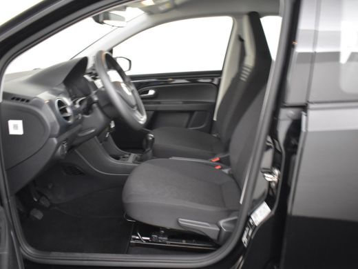 Volkswagen up! 1.0 66pk | Camera achter | Cruise control | Stoelverwarming | Parkeersensoren achter | Airco auto... ActivLease financial lease