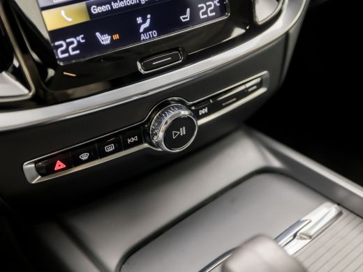 Volvo  V60 2.0 B3 Sport 177Pk Automaat (APPLE CARPLAY, GROOT NAVI, STUUR/STOELVERWARMING, GETINT GLAS, ADAPT... ActivLease financial lease