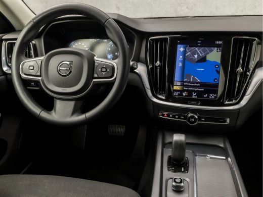 Volvo  V60 2.0 B3 Sport 177Pk Automaat (APPLE CARPLAY, GROOT NAVI, STUUR/STOELVERWARMING, GETINT GLAS, ADAPT... ActivLease financial lease