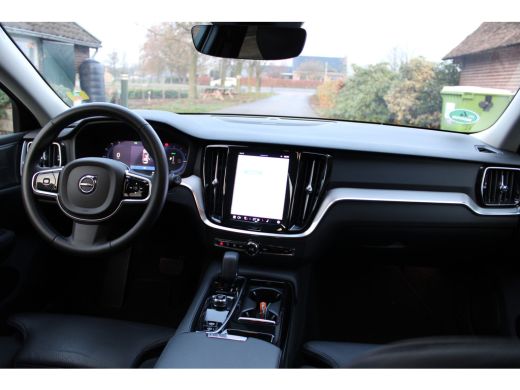 Volvo  V60 2.0 T6 PHEV AWD BRIGHT LEER NAVI TH LED 84000KM!!! ActivLease financial lease