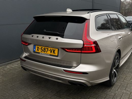 Volvo  V60 2.0 T8 Plug-in hybrid AWD Ultimate Dark | 455pk! | Panoramadak | HU-Display | Massage | Harman/Ka... ActivLease financial lease