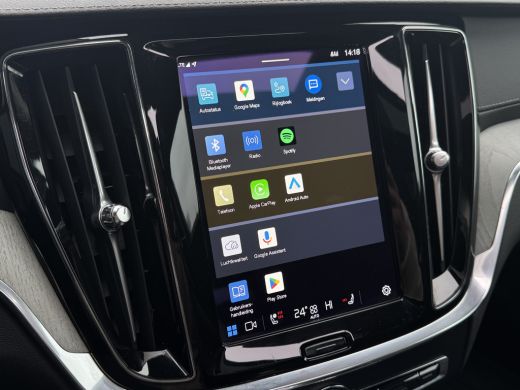 Volvo  V60 2.0 T8 Plug-in hybrid AWD Ultimate Dark | 455pk! | Panoramadak | HU-Display | Massage | Harman/Ka... ActivLease financial lease