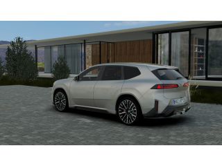 BMW iX3 50 xDrive M Sport / Panoramadak / Trekhaak / M Sportstoelen / Parking Assistant Professional / St...