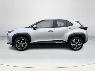 Toyota Yaris Cross 1.5 Hybrid Executive | Trekhaak | Panoramadak | Stoel- + stuurverwarming | Camera's rondom |