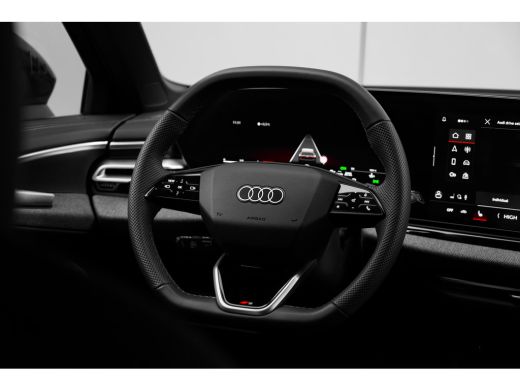 Audi A5 Avant 2.0 TFSI S edition Camera achter | Stoelverw. voor | Optiek pakket zwart | Sfeer verlichting ActivLease financial lease