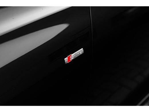 Audi A5 Avant 2.0 TFSI S edition Camera achter | Stoelverw. voor | Optiek pakket zwart | Sfeer verlichting ActivLease financial lease