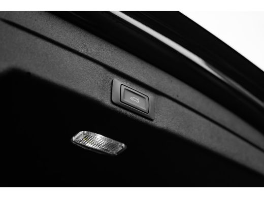 Audi A5 Avant 2.0 TFSI S edition Camera achter | Stoelverw. voor | Optiek pakket zwart | Sfeer verlichting ActivLease financial lease