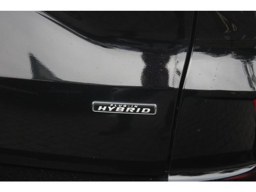 Ford Kuga 2.5 PHEV ST-Line | NL-Auto | Standkachel | Clima | Parkeer-camera | 65km voledig electrisch | App... ActivLease financial lease