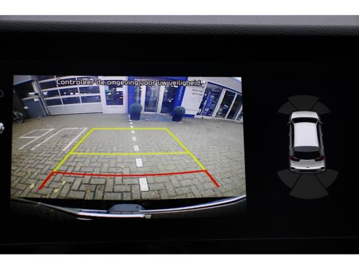 Kia e-Niro DynamicLine 64 kWh | CAMERA | STOEL VERWARM + VERKOELING | ADAPTIVE CRUISE | LEDER | DODE HOEK | ... ActivLease financial lease