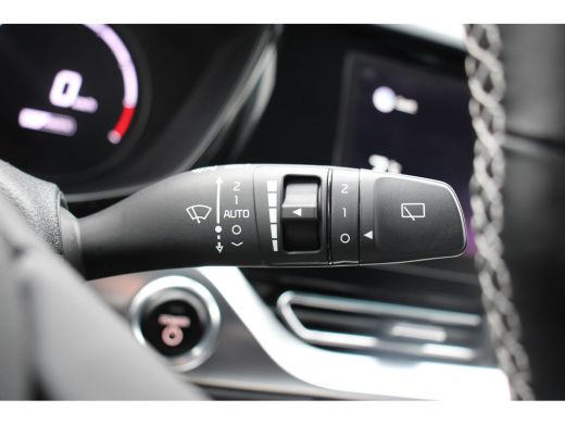 Kia e-Niro DynamicLine 64 kWh | CAMERA | STOEL VERWARM + VERKOELING | ADAPTIVE CRUISE | LEDER | DODE HOEK | ... ActivLease financial lease