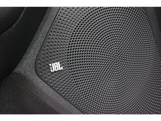 Kia e-Niro DynamicLine 64 kWh | CAMERA | STOEL VERWARM + VERKOELING | ADAPTIVE CRUISE | LEDER | DODE HOEK | ... ActivLease financial lease