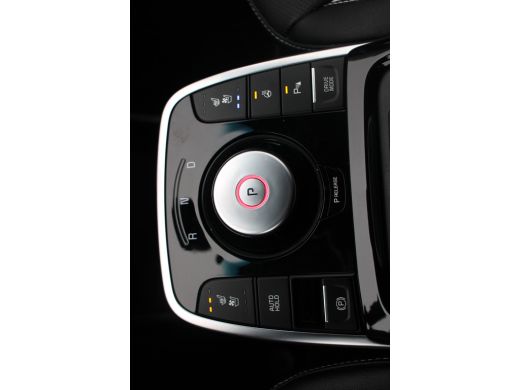 Kia e-Niro DynamicLine 64 kWh | CAMERA | STOEL VERWARM + VERKOELING | ADAPTIVE CRUISE | LEDER | DODE HOEK | ... ActivLease financial lease