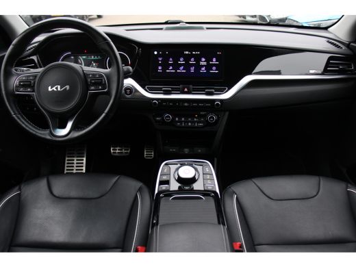 Kia e-Niro DynamicLine 64 kWh | CAMERA | STOEL VERWARM + VERKOELING | ADAPTIVE CRUISE | LEDER | DODE HOEK | ... ActivLease financial lease