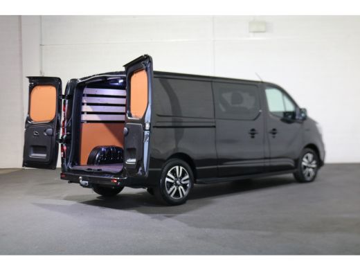 Renault Trafic 2.0 dCi 150pk L2 H1 DC Luxe Black Edition ActivLease financial lease