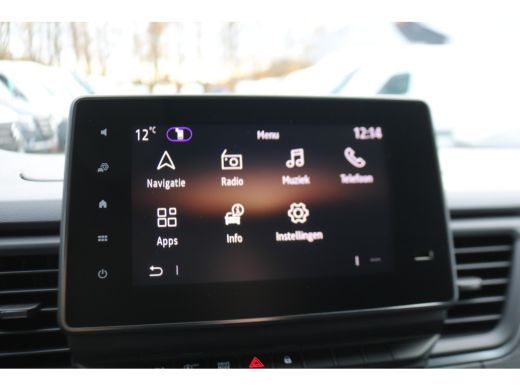 Renault Trafic 2.0 dCi 150pk L2 H1 DC Luxe Black Edition ActivLease financial lease