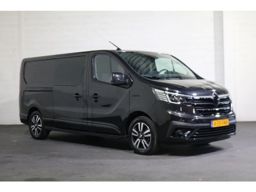 Renault Trafic 2.0 dCi 150pk L2 H1 DC Luxe Black Edition ActivLease financial lease